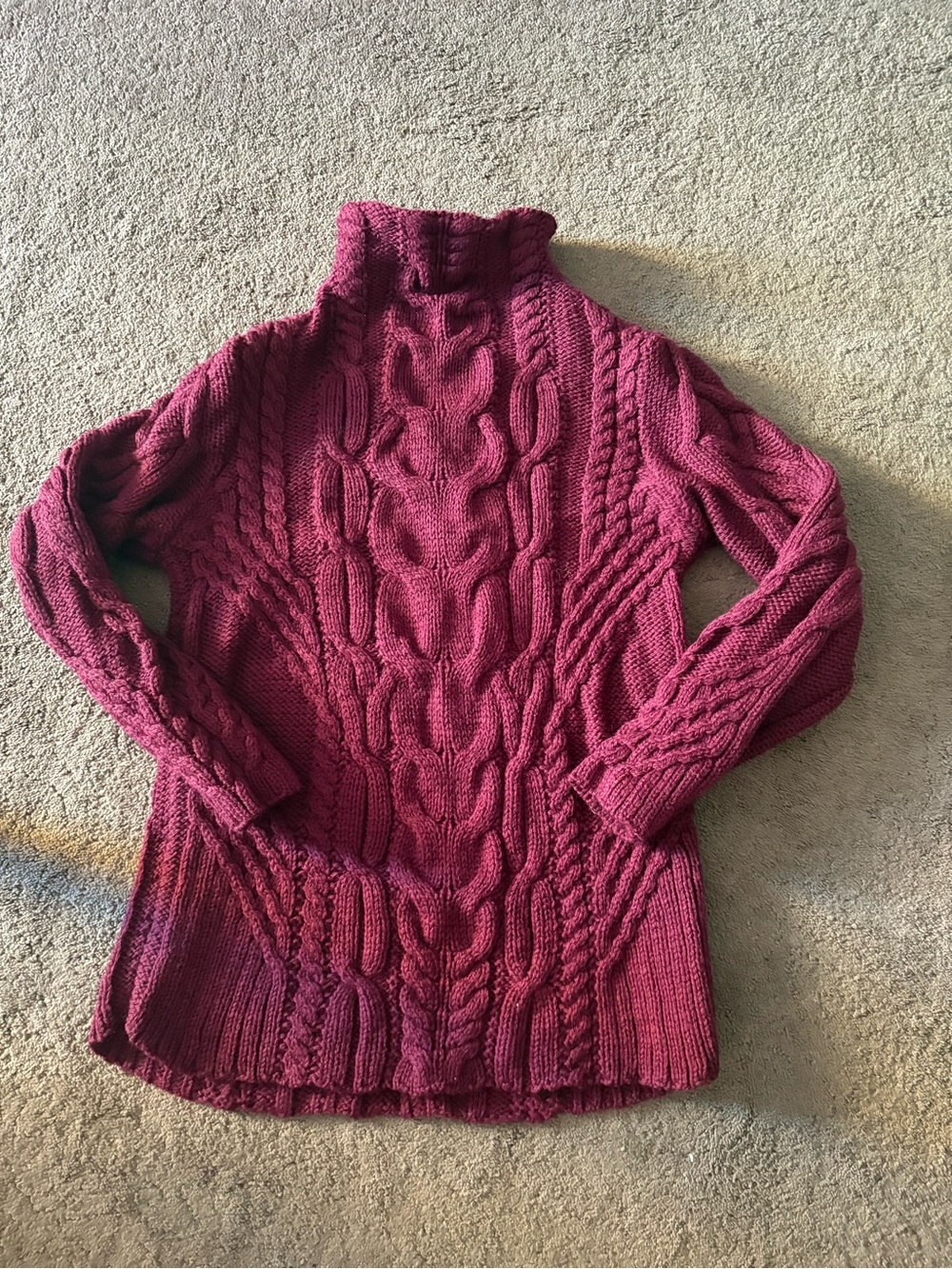 Chunky Cable Wool Turtleneck Sweater in Berry Pink